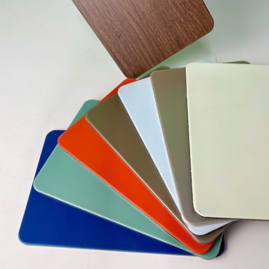 Giá tấm Aluminium Alcotop chống cháy (FR)